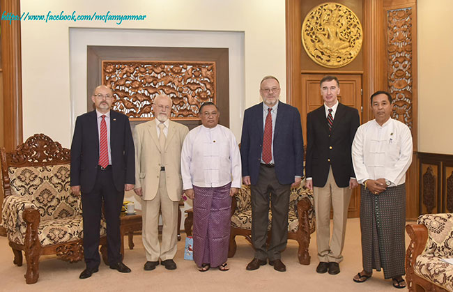Union Minister for Foreign Affairs, H.E. U Wunna Maung Lwin received Senior Vice-President of the Russia-Myanmar Association