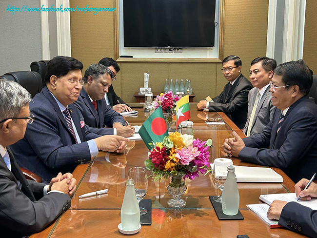 Union Minister for Foreign Affairs of Myanmar U Than Swe separately meets Minister of Foreign Affairs of Bangladesh H.E. Dr. AK Abdul Momen and Sri Lankan Foreign Minister Hon. Ali Sabry (17 July 2023)