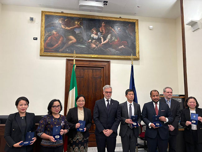 Ambassador Hmway Hmway Khyne participates in the ASEAN Committee in Rome meeting with The Honourable Federico Mollicone